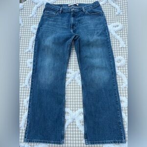 Express Men's Jeans in Medium Blue Wash 34x30